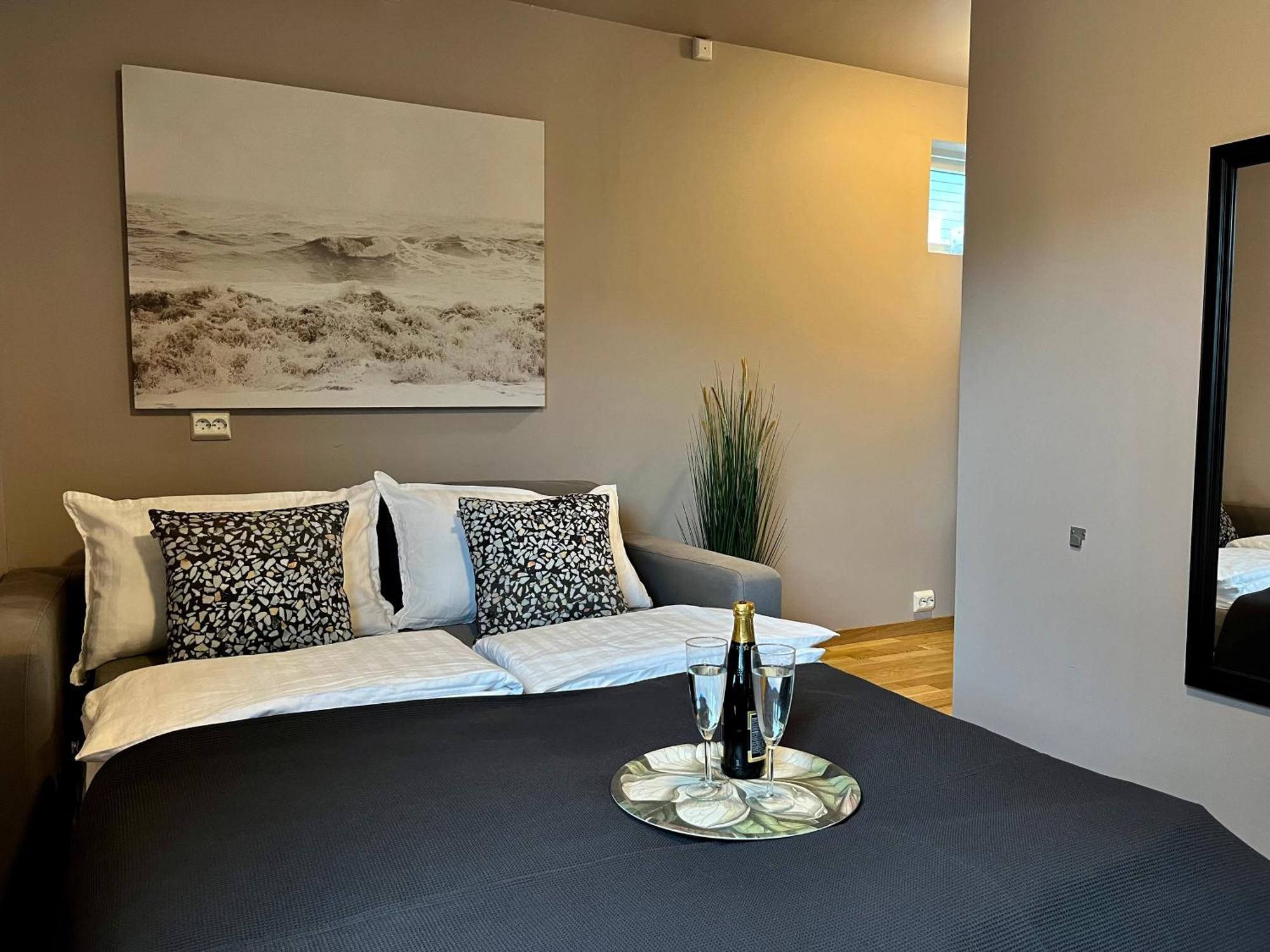 Five Apartments - Boutique Тромсьо Екстериор снимка