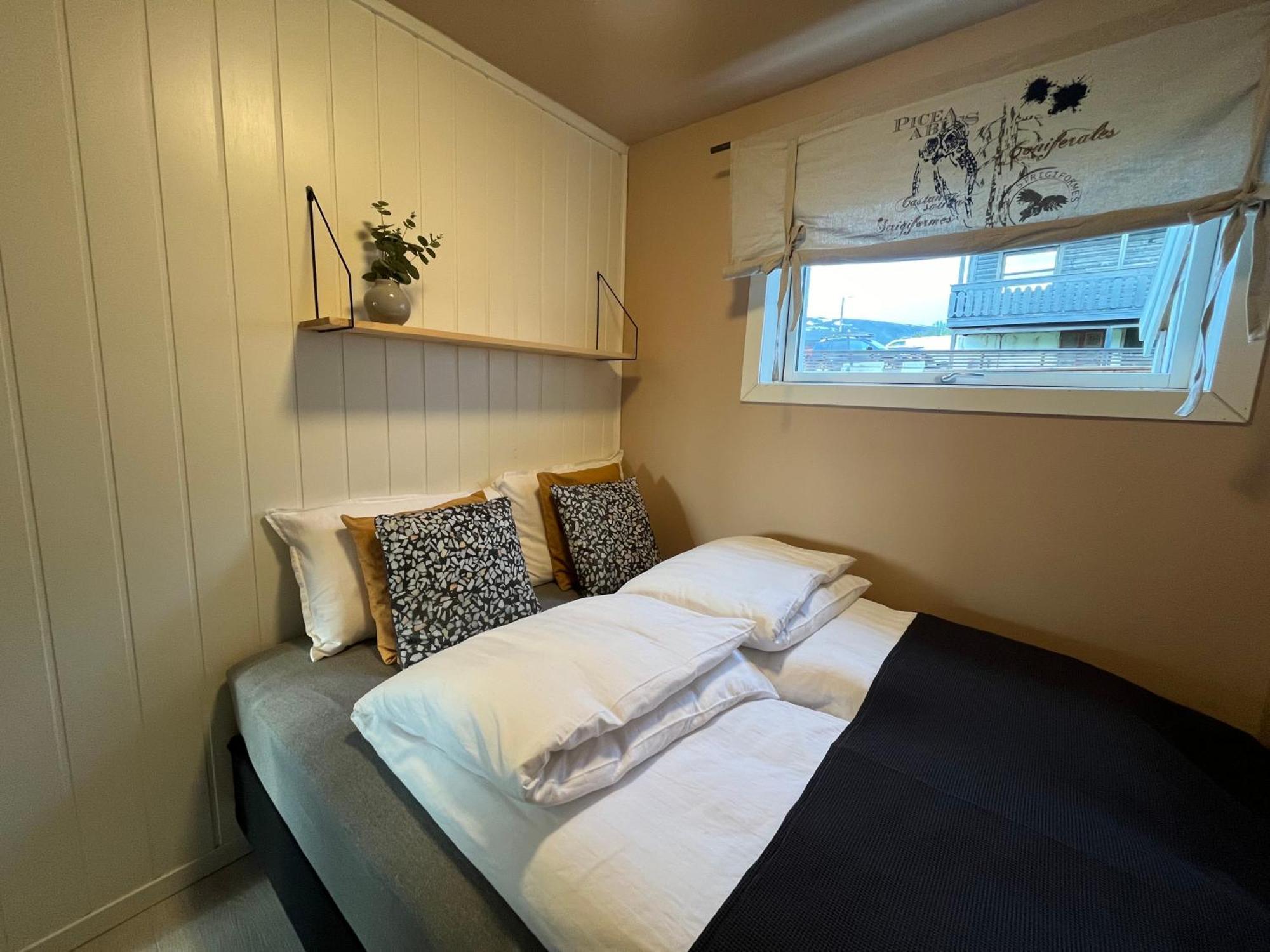 Five Apartments - Boutique Тромсьо Екстериор снимка